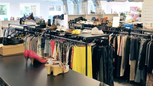 Klädställningar i butik
