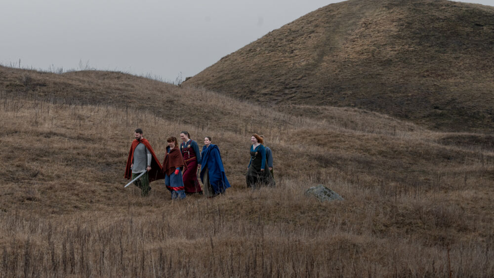 Vikingar vid Gamla Uppsala högar