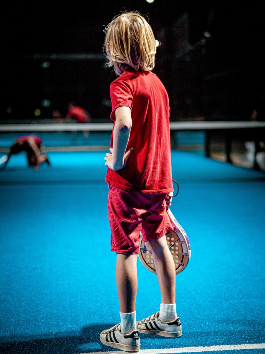 artur-kornakov-ArI-foyWnfA-unsplash