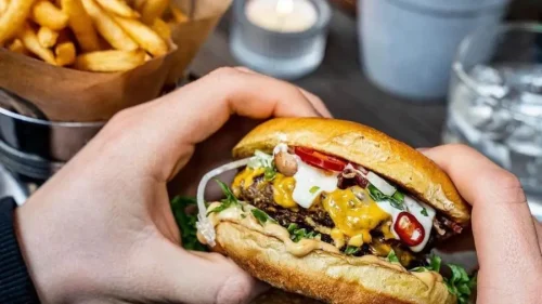 hamburgare på brödernas, uppsala