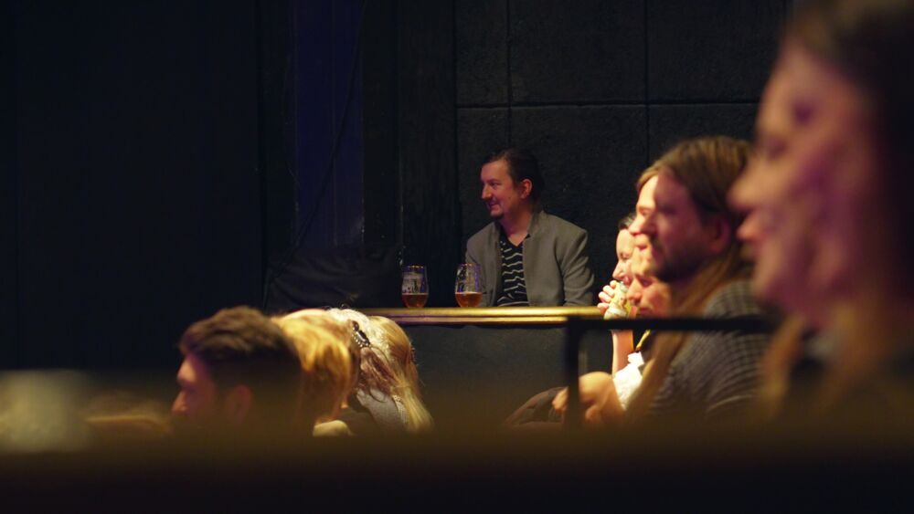 Pubik på en humorshow