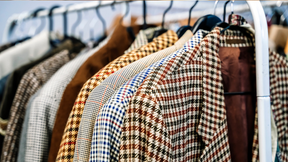 En hängare med vintagekavajer