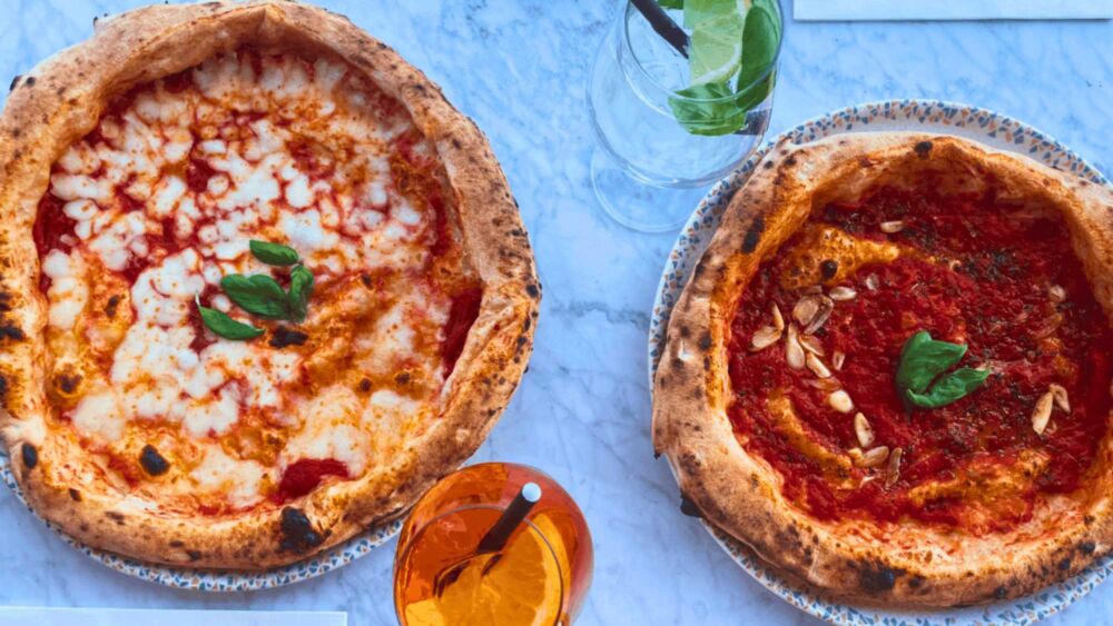 Pizza från Farina Uppsala