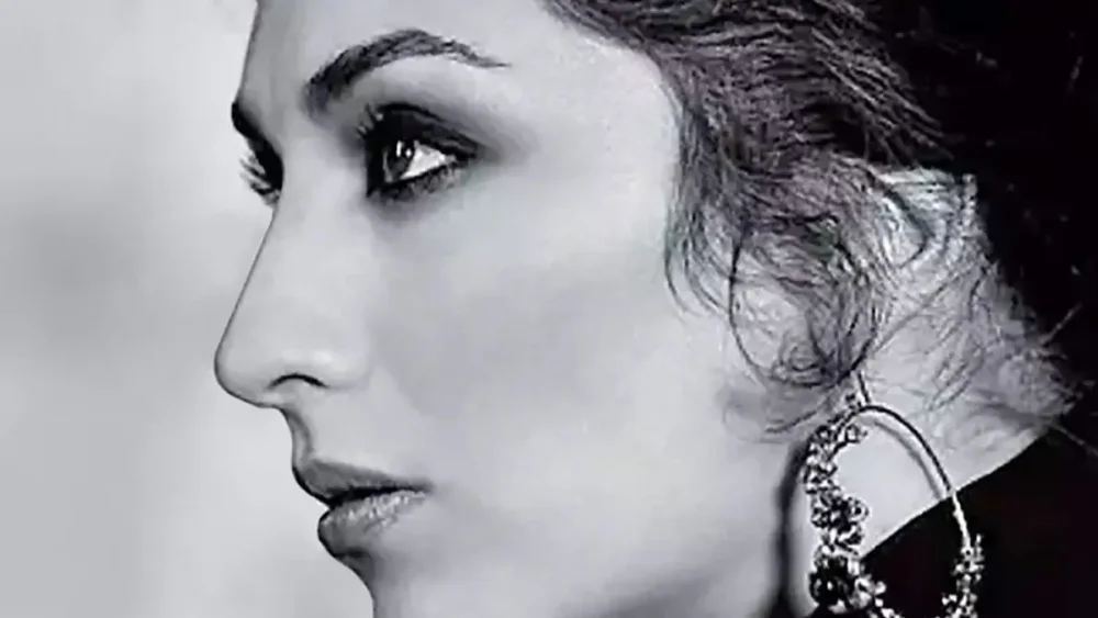 Estrella_Morente_5x7-1200x1560