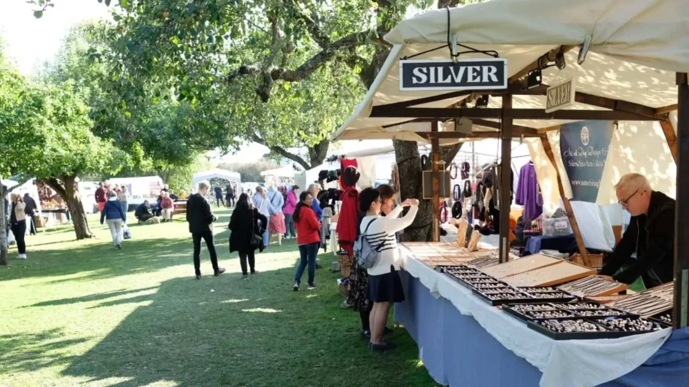 Marknadsdag på Ulva kvarn