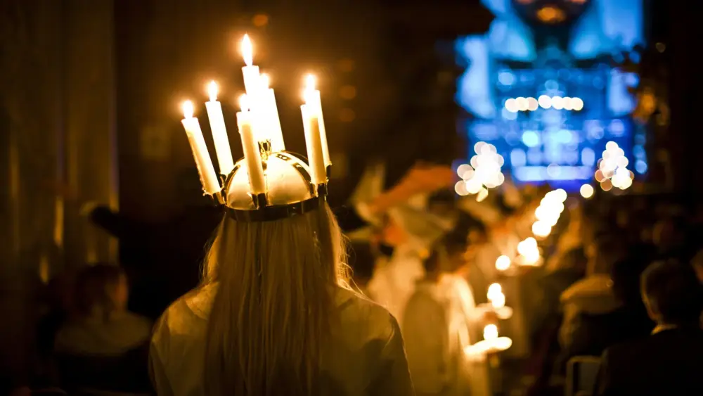 lucia-kyrka-luciatag-johner-ima88343.webp